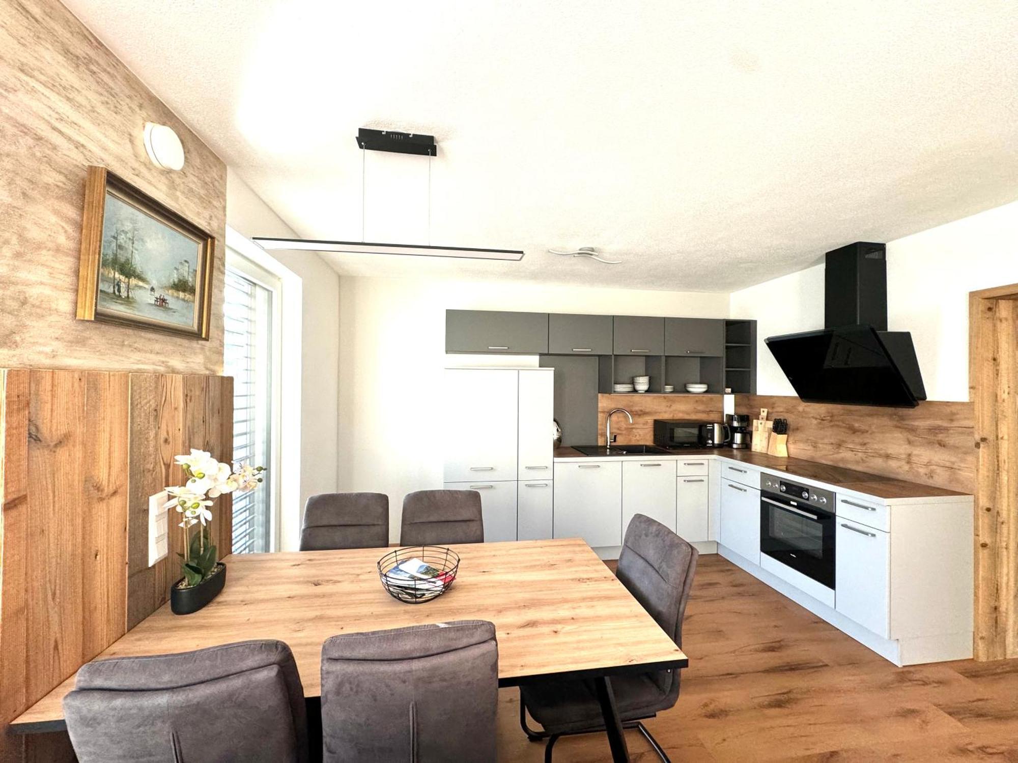 Alpin Apartments Радщат Екстериор снимка